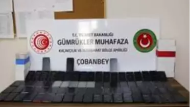 Çobanbey Sınır Kapısında 263 adet kaçak cep telefonu ele geçirildi