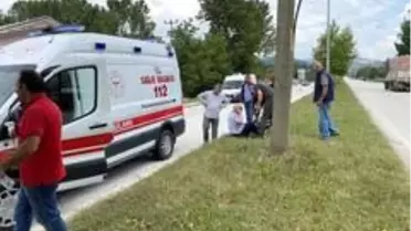 Karşıdan karşıya geçmeye çalışan dede ve toruna otomobil çarptı: 1'i ağır 3 yaralı