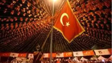 Gazi şehir tek yürek 15 Temmuz şehitlerini andı