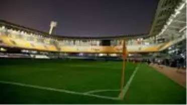 Başakşehir-Kayserispor maçındaki elektrik kesintisi jenaratörden dolayı olduğu açıklandı