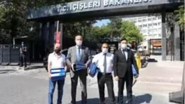 Yenilik Partisi kuruluş dilekçelerini İçişleri Bakanlığı'na sundu