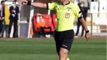 Antalyaspor Galatasaray maçını Suat Arslanboğa yönetecek