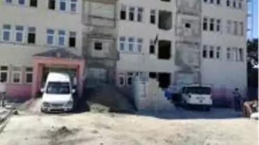 Okullarda güçlendirme çalışmaları yapılıyor