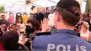 ESKİŞEHİR Pazarda sosyal mesafe denetimi