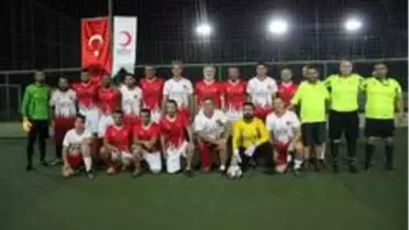 Türk Kızılay'ına destek için ter döktüler