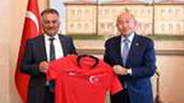 Nihat Özdemir, Antalya'da ziyaretlerde bulundu