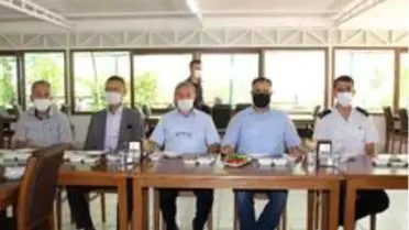 İlçenin sevilen Kaymakamı Yavuz vatandaşlarla vedalaşarak ilçeden ayrıldı