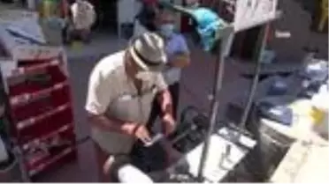 Kurban Bayramı arefesinde vatandaşlar bıçak bileme tezgahlarına koştu