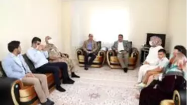 Son dakika haberi! Kaymakam Solak'tan şehit ailesine bayram ziyareti