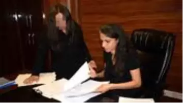 2 çocuk annesinden 'cinsel içerikli bir oyunda' para karşılığı soyunmasını isteyen reklamcıya 1 yıl 8 ay hapis