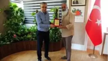 Başkan Topaloğlu, Hintli heykeltraşı ağırladı