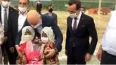 Ulaştırma ve Altyapı Bakanı Adil Karaismailoğlu, Hayme Ana'nın türbesini ziyaret etti
