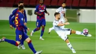 Son dakika haberi: Cüneyt Çakır'ın yönettiği maçta Barcelona turladı