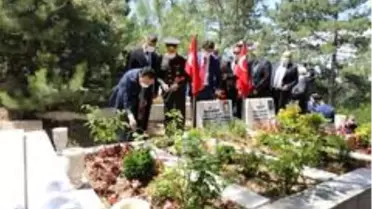 Afyonkarahisar'da 100 şehit mezarı 60 günde yenilenecek