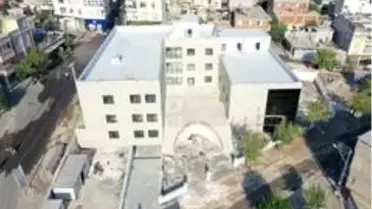 Karataş Sosyal Tesisi inşaatı sürüyor