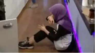 MasterChef Türkiye'de hata yapan Büşra, dakikalarca gözyaşı döktü