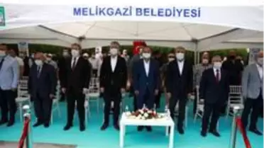 Bu tesiste dede torun bir arada