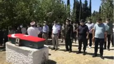 Burhaniye'de Kıbrıs gazisi Gürsoy toprağa verildi.
