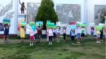 Son dakika haber... Gaziemirli çocuklar 'Zafer'in resmini çizecekler