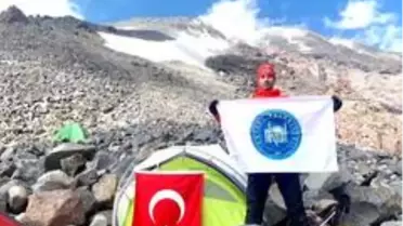 Akyurt'u Ağrı Dağı'nda zirveye taşıdı