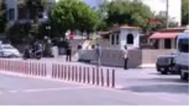 Son dakika... İSTANBUL-CUMHURBAŞKANI ERDOĞAN EL-MESHRİ'Yİ KABUL EDİYOR