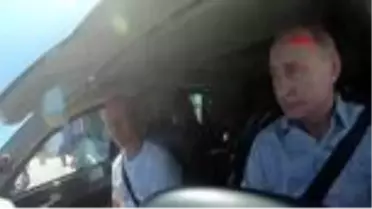 Putin, Kırım'daki karayolu açılış töreninde direksiyon başına geçti