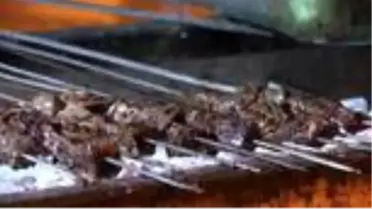 'Kebap diyarı'nda kahvaltının vazgeçilmezi ciğer kebabı