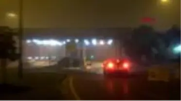 Adana'yı sis sardı, uçuşlarda gecikme yaşandı
