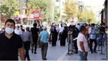 Van'da vatandaşların tedbirleri hiçe sayması sonucu vaka artışı endişe verici boyuta ulaştı
