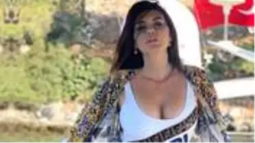 Böbrek taşı düşüren Ebru Polat, 'Bir şeyin yok' diyerek kendisini eve gönderen jinekoloğa sert çıktı