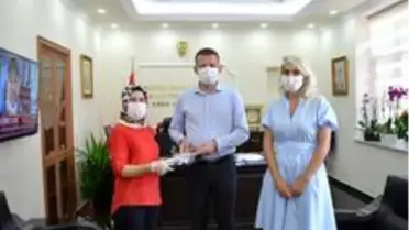 Alanya HEP'ten aşure ikramı