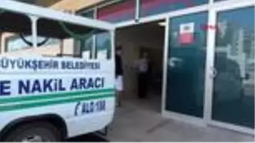 ANTALYA Park halindeki otomobile tüfekle ateş açılması sonucu ölen Rabia'nın cenazesi ailesine...