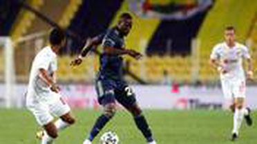 Sivasspor'u mağlup eden Fenerbahçe, The Land of Legends Cup'ın sahibi oldu