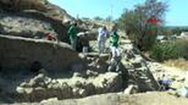 ÇANAKKALE Maydos Antik Kenti'nde 3 bin yıllık koç figürü bulundu