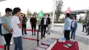 Başkan Kartoğlu kitap kurtlarıyla buluştu