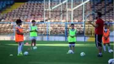 Genç yetenekler 'Futbolda Özkaynak Projesi' ile keşfediliyor