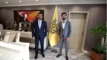 Son dakika haber... MKE Ankaragücü Alper Potuk ile anlaştı