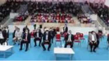 AK Parti'li Dağ, Karabük'te partisinin ilçe kongresinde konuştu