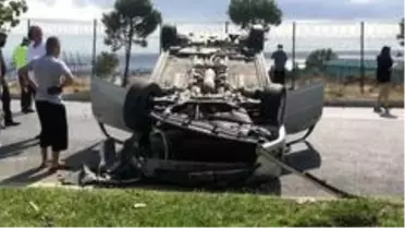 Beylikdüzü'nde sıkışmalı kaza: 1 yaralı