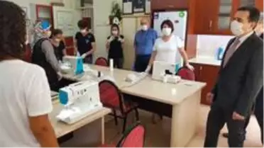 Germencikli kadınlar öğrenciler için üretiyor