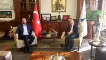 İzmir Büyükşehir Belediyesinde Çiğli zirvesi