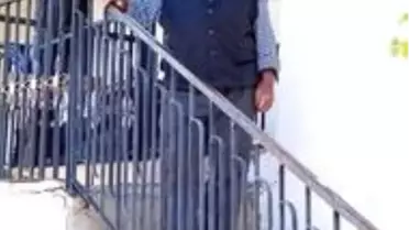 Yaşlı adam kullandığı traktörün altında kalarak öldü