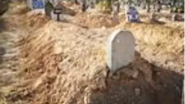 Botoks yaptırdıktan sonra öldüğü iddia edilen Kübra toprağa verildi