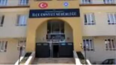 Esnafın yolda bulduğu 16 bin lira sahibine teslim edildi