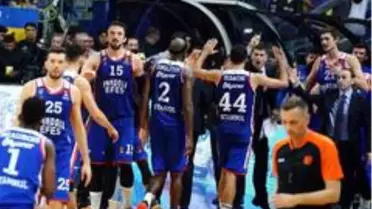 Anadolu Efes, THY Euroleague'de sezonu Zenit karşısında açacak