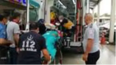 Arkadaşlık teklifini reddeden kasiyer kadını çalıştığı markette vurup, ardından intihar girişiminde bulundu