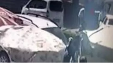 Son dakika haber... Park halindeki araca çarptı, yaralı gencin ailesi, korona virüs bulaşır diye çocuklarını...