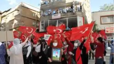 Şırnak annelerinin HDP önündeki eylemi 4'üncü haftasında