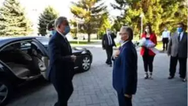 Son dakika haber... Bakan Akar Kayseri Büyükşehir Belediyesi'ni ziyaret etti