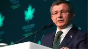 Davutoğlu başbakanlıktan neden istifa ettiğini açıkladı: Türkiye krize girerdi